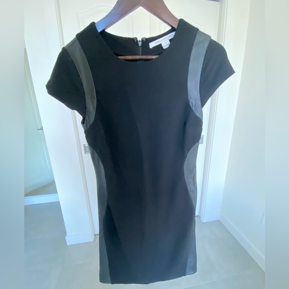 Diane Von Furstenberg Black Pelé Leather Dress - Picture 2 of 2